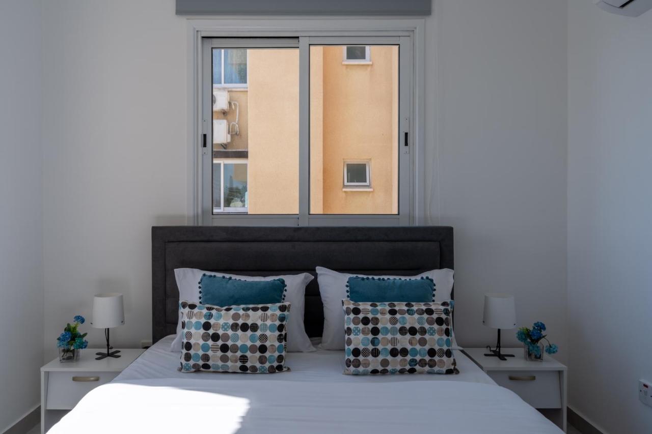 Andrea 3-bedroom In Mackenzie Ларнака